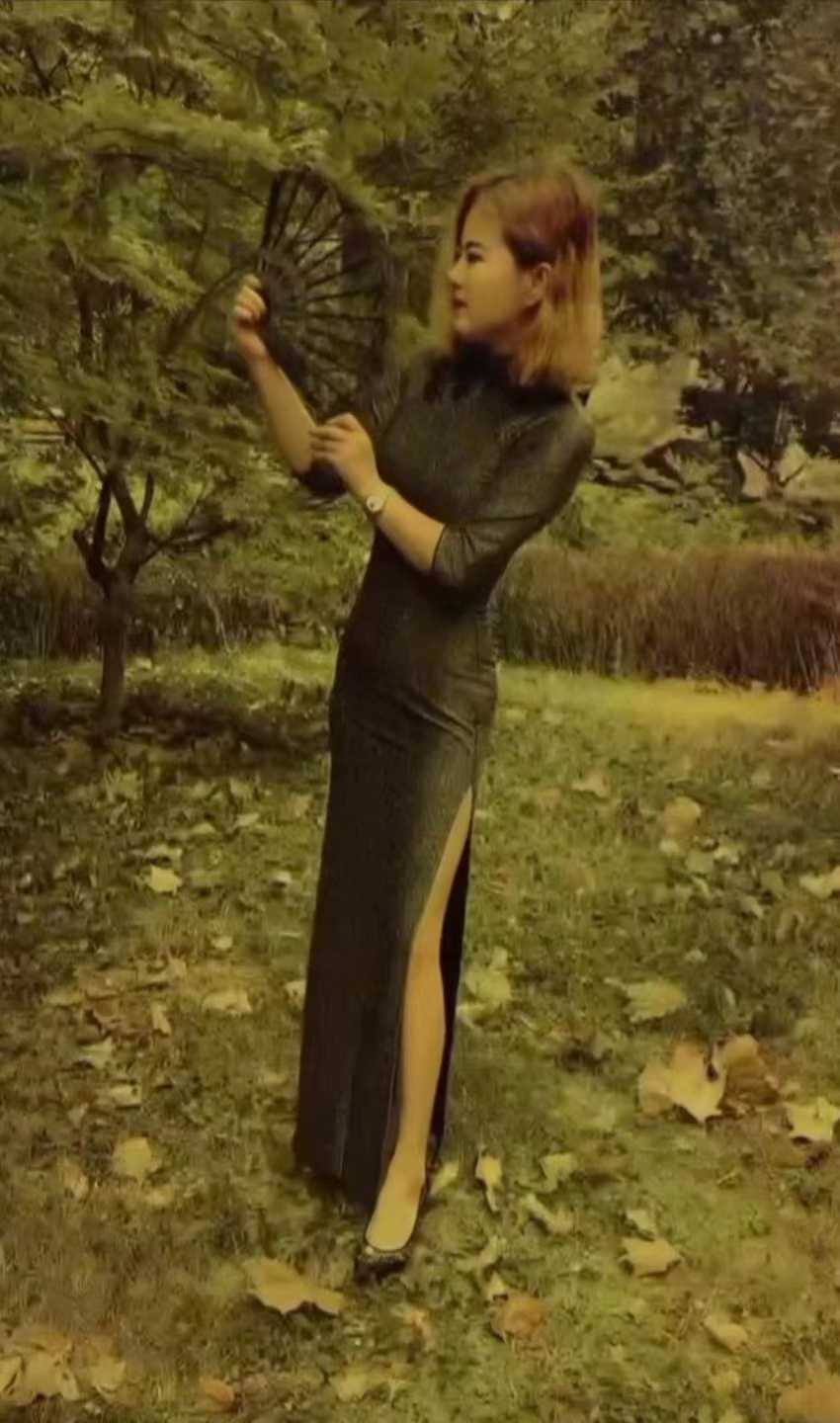 服务系曰范少妇