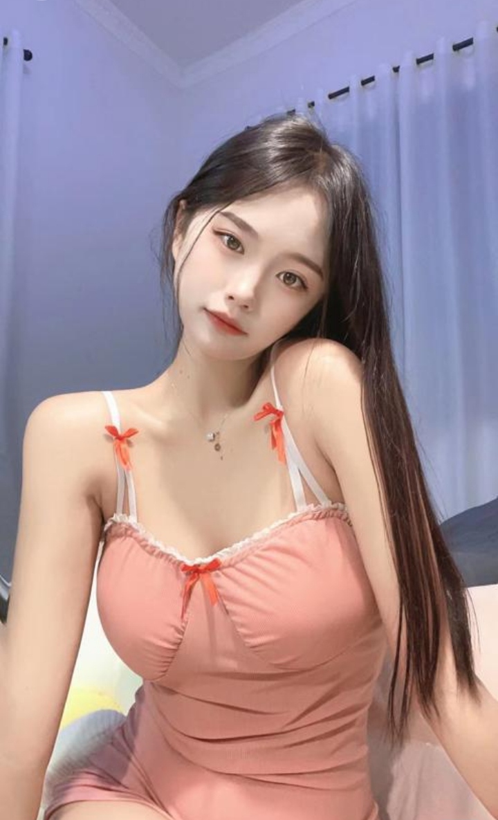 自带炮房女神颜值KH一流