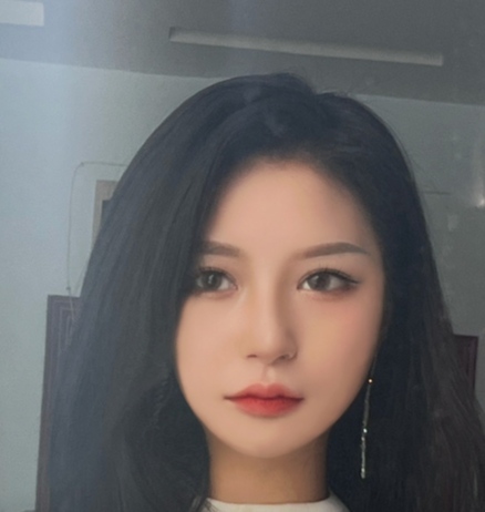 很会下腰，撞着柔软的小屁股特别舒服