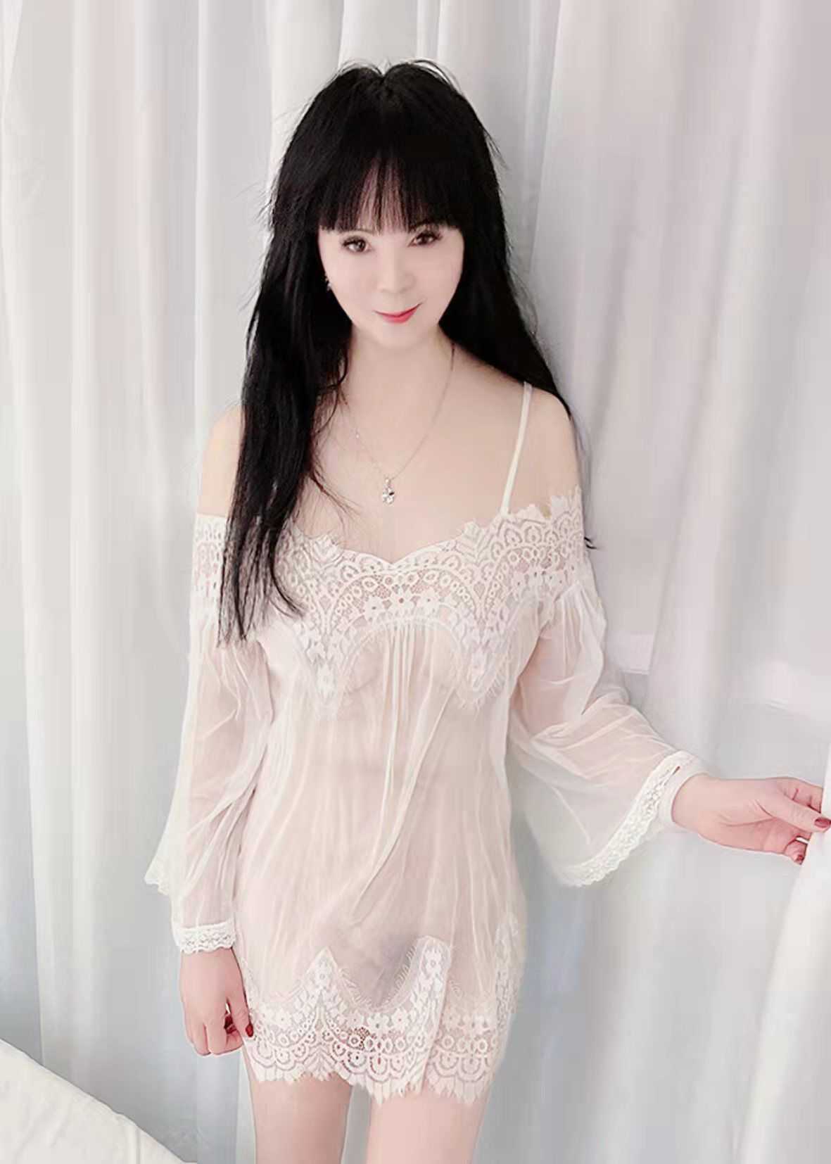 风韵大月匈性感少妇