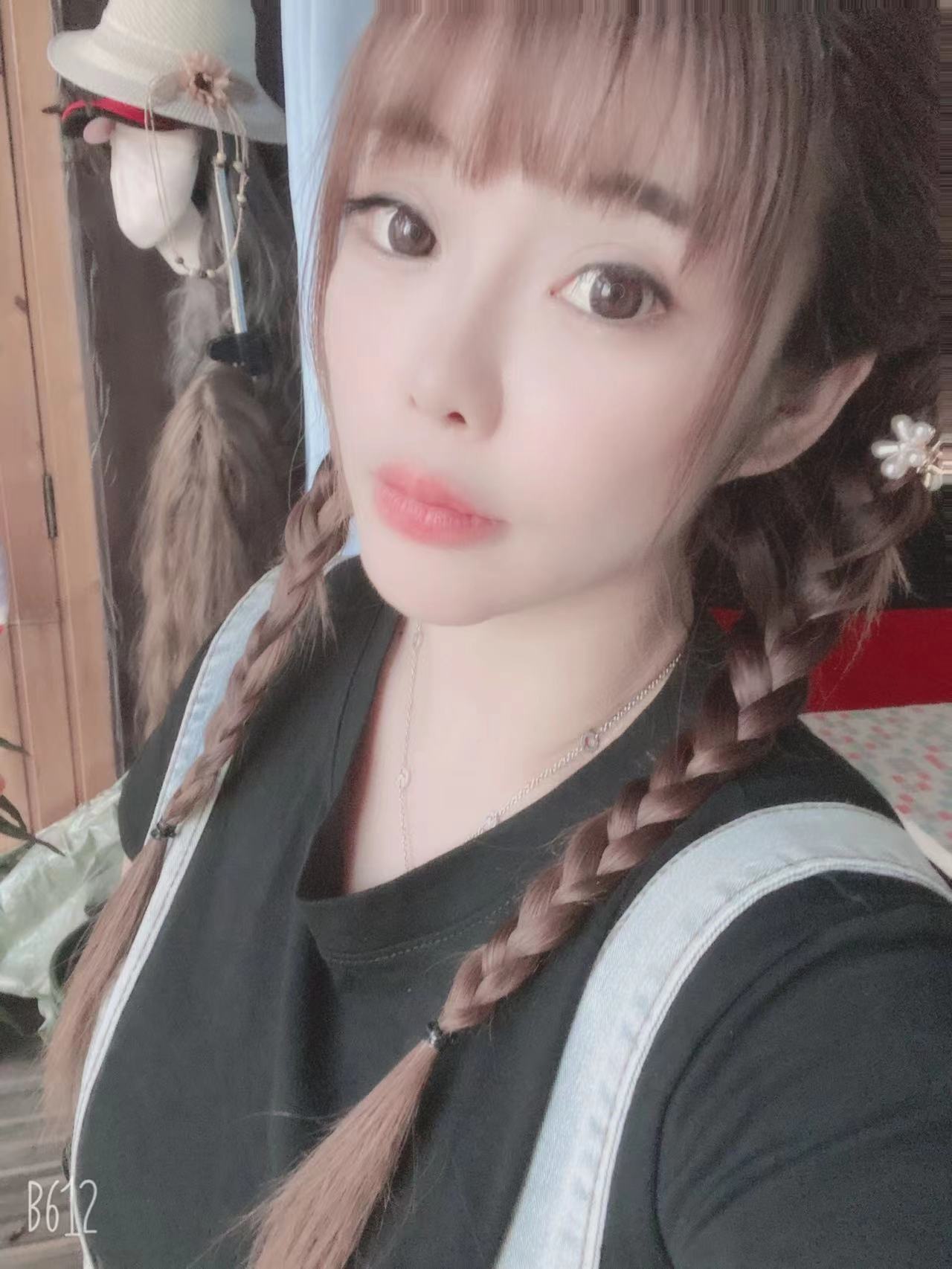 服务系清纯妹子