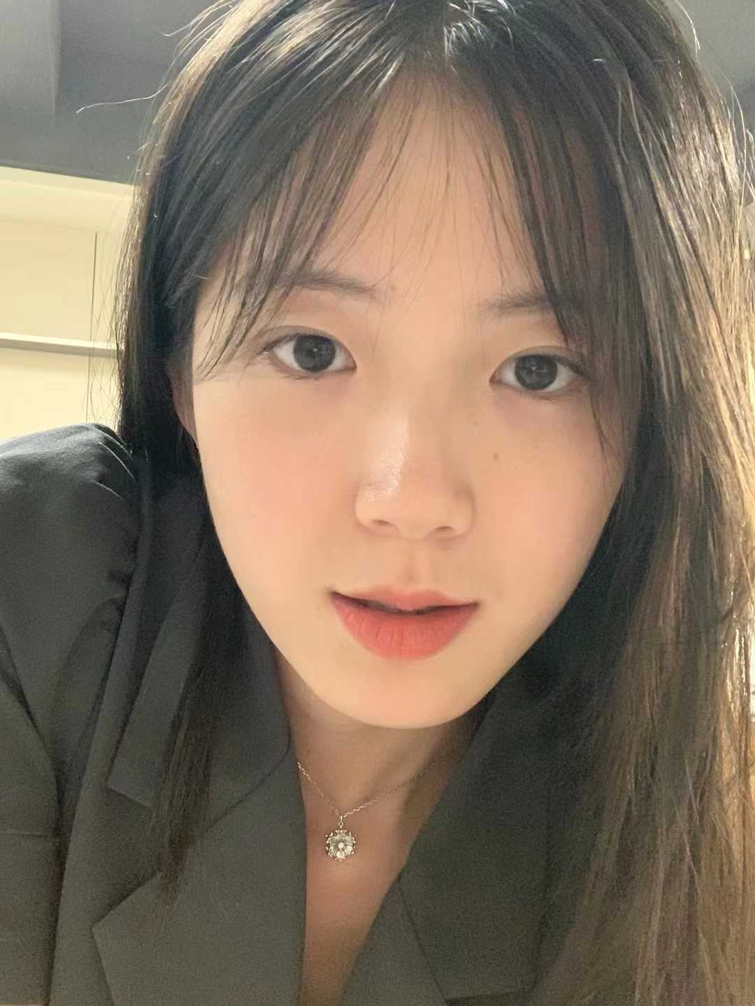 年轻漂亮粉嫩水多