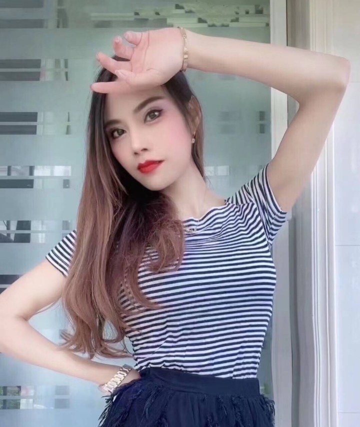 玫瑰女人性感火辣