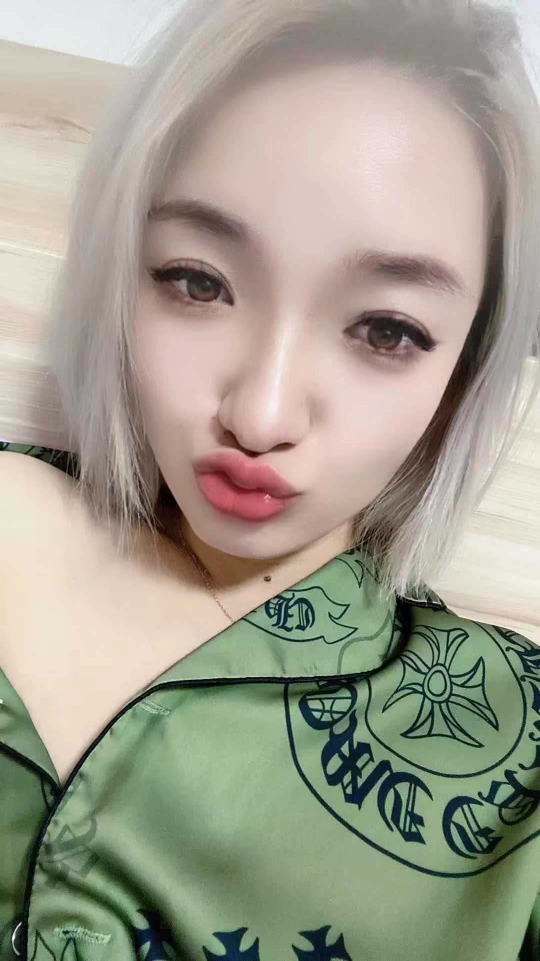 河西个人兼职下面干净且紧，叫声动人