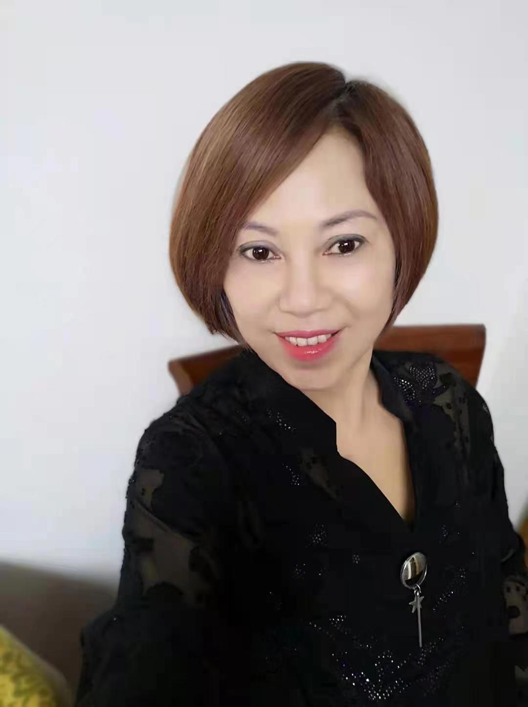 服务系风韵熟女