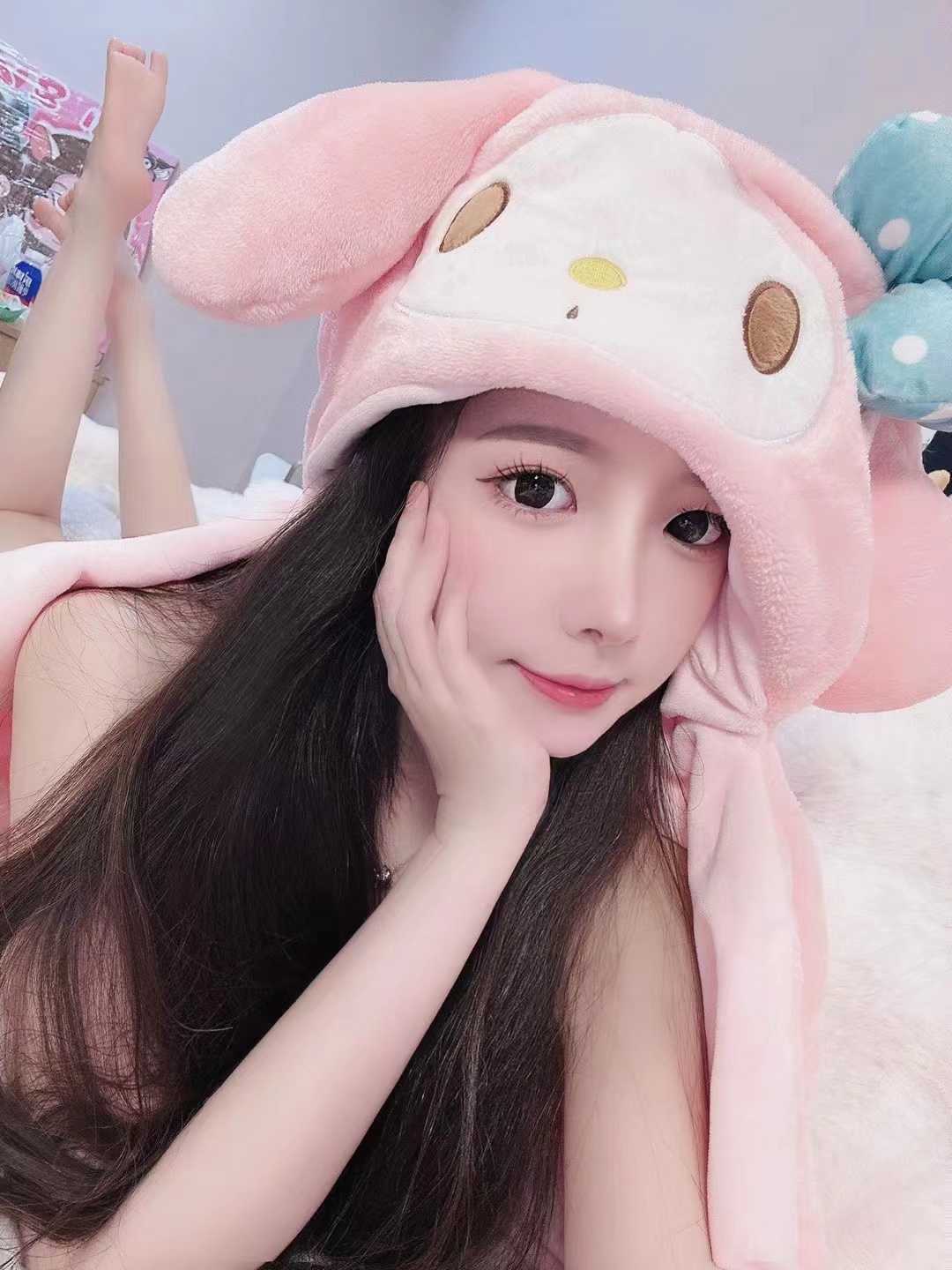 胸大嫩还有点小丰满