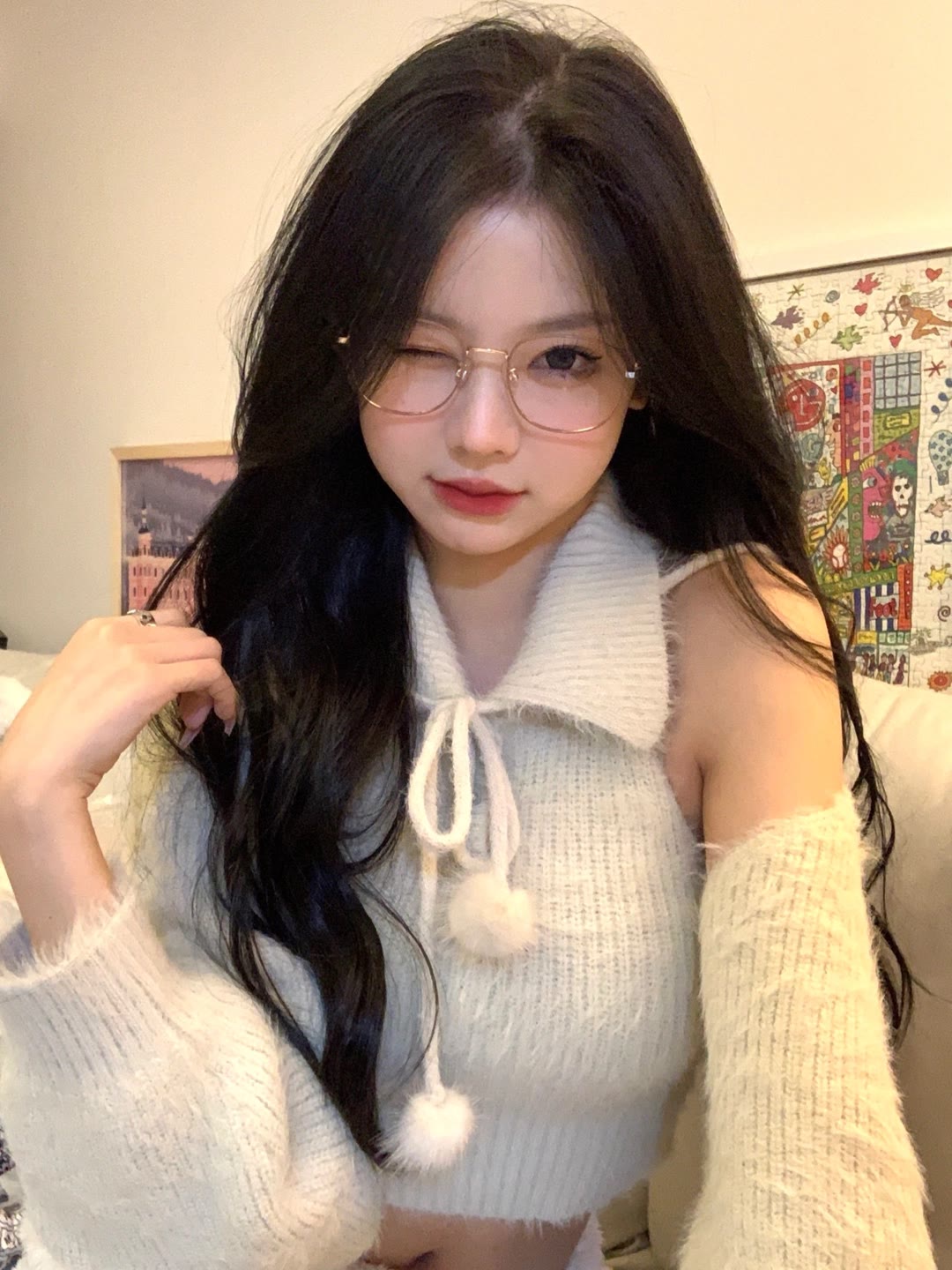 微胖型妹子，肉肉的，嫩嫩的，粉粉的