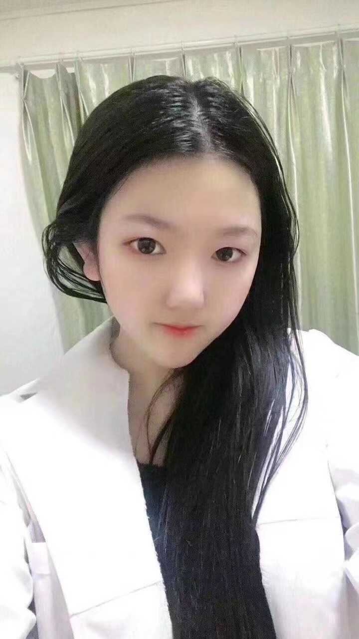 活好肤白漂亮妹子