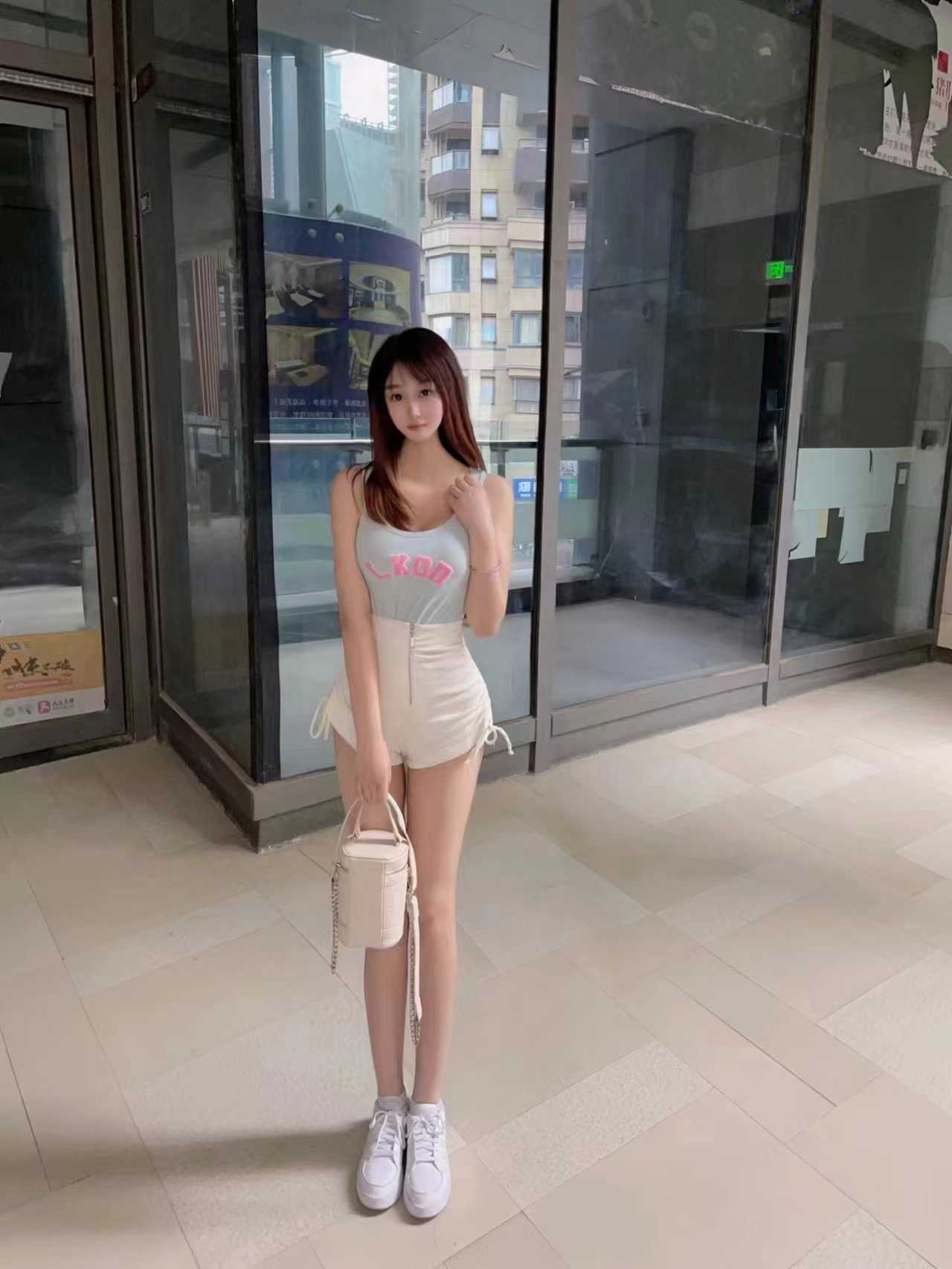 昆山兼职年轻妹子