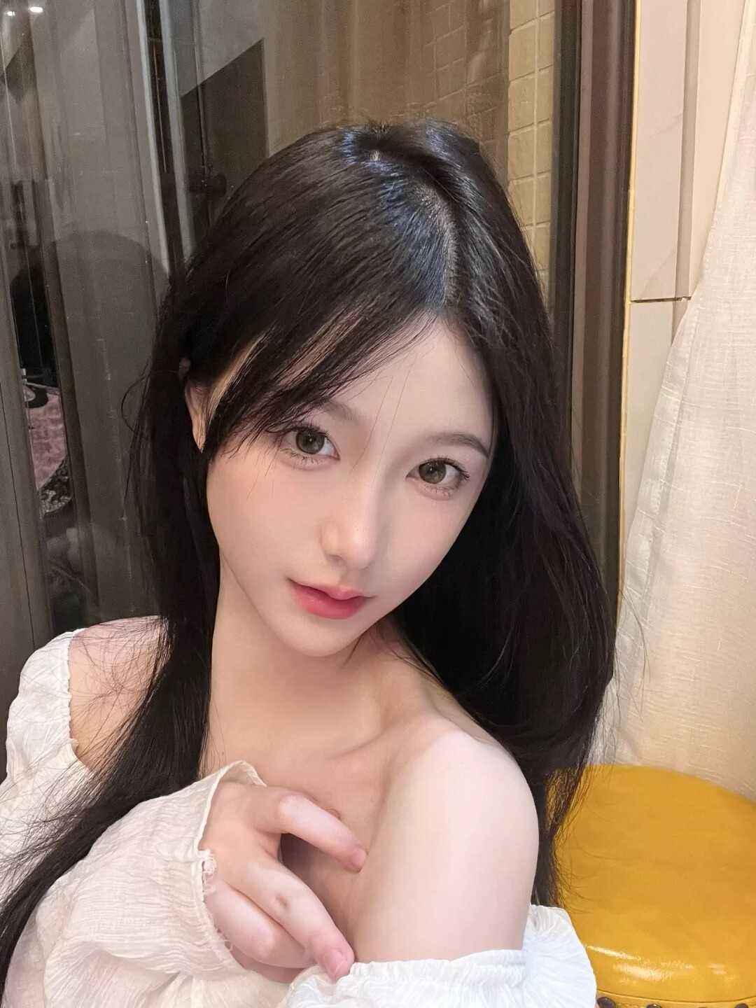 天河区清纯小嫩妹