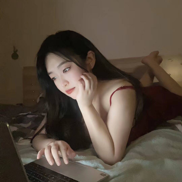 高颜值服务控御姐柒柒