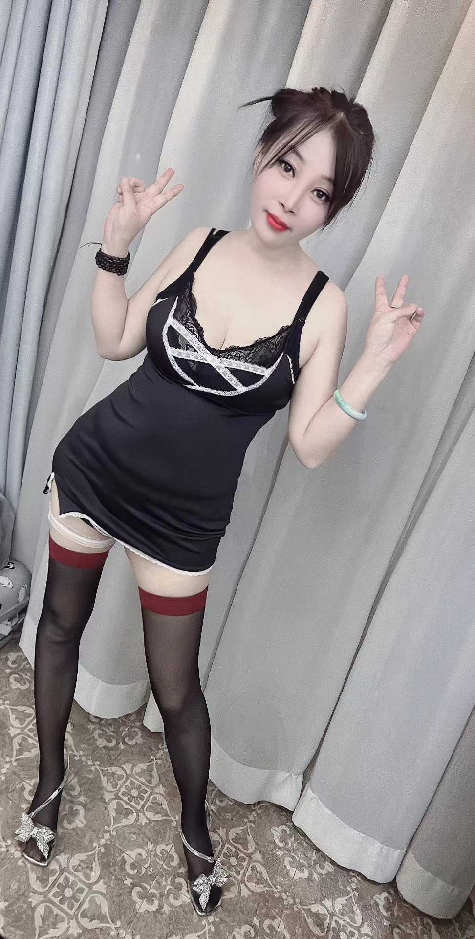 活好大长腿妖娆性感妹子