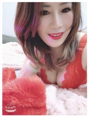 兼职少妇 服务好 可3p