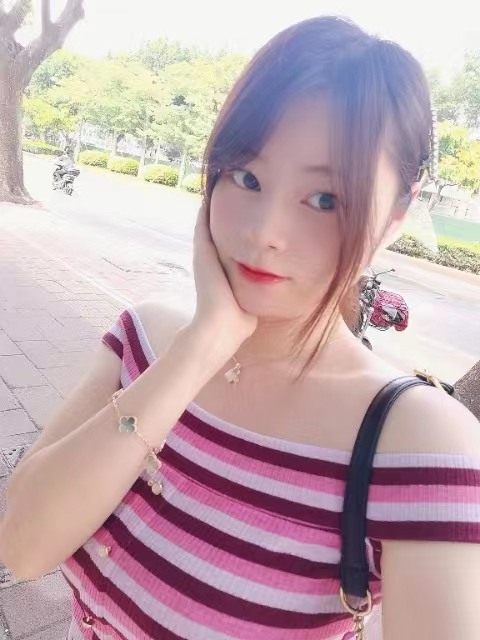 活好丰满妖娆妹子