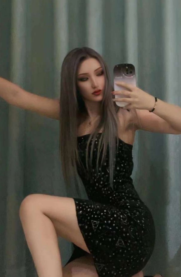 兼职模特小姐姐