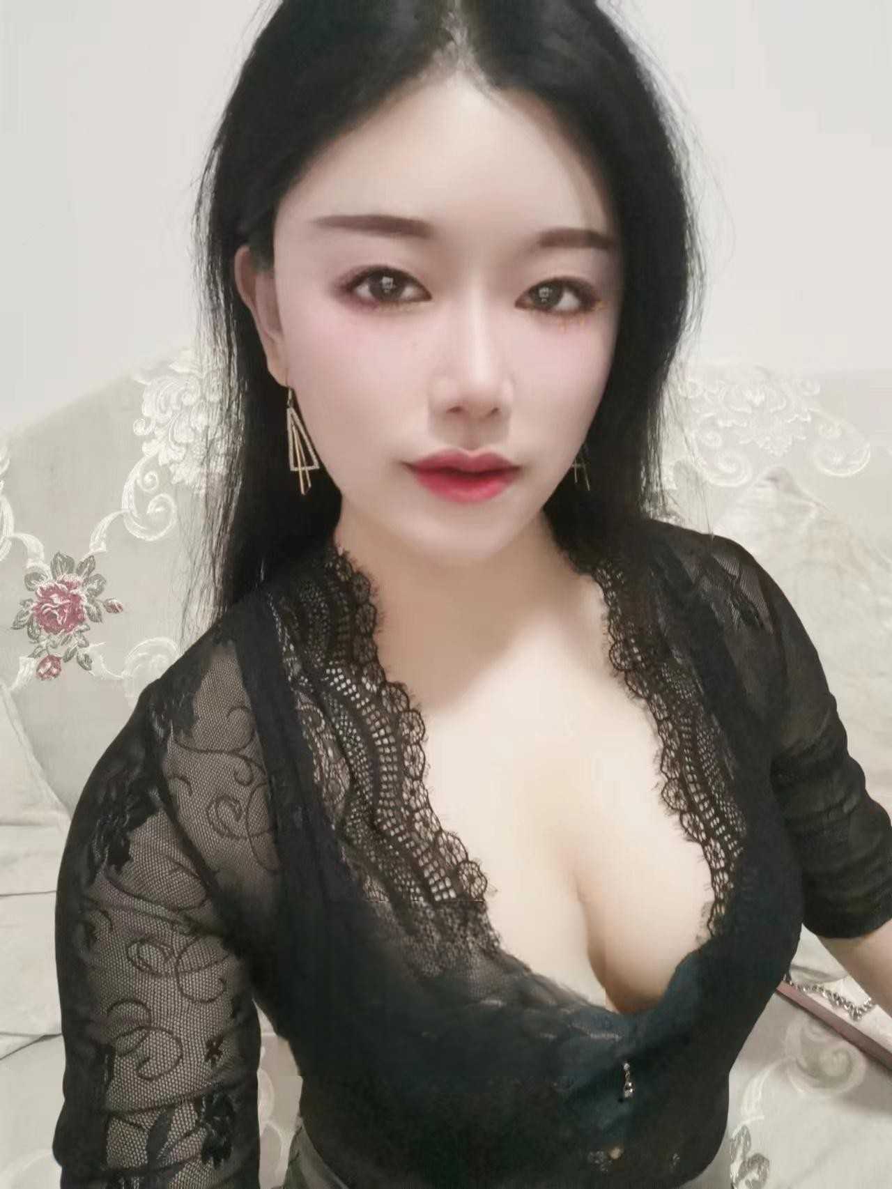 皮裙御姐青青 好Sao