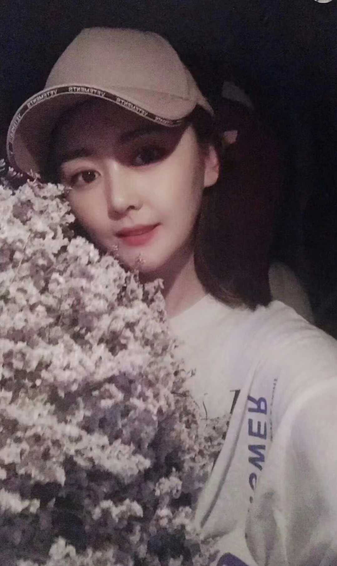 服务好性价比高的颜值妹子