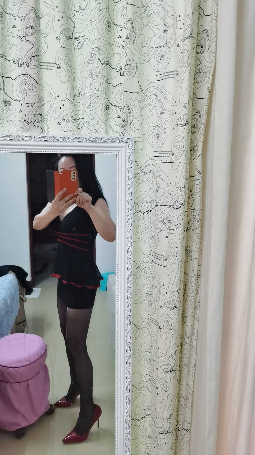 成熟女的制服诱惑