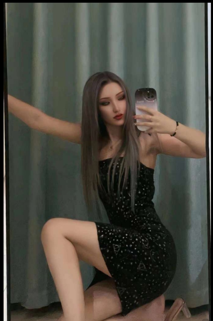 身材火辣各种姿势配合