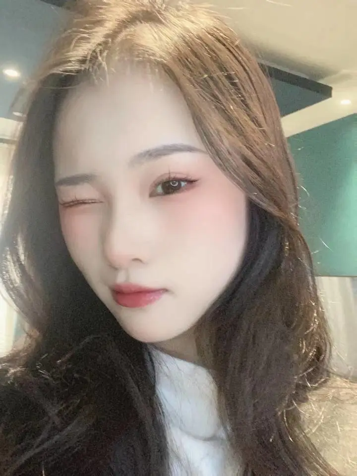 热情似火，让人欲罢不能，飘飘欲仙