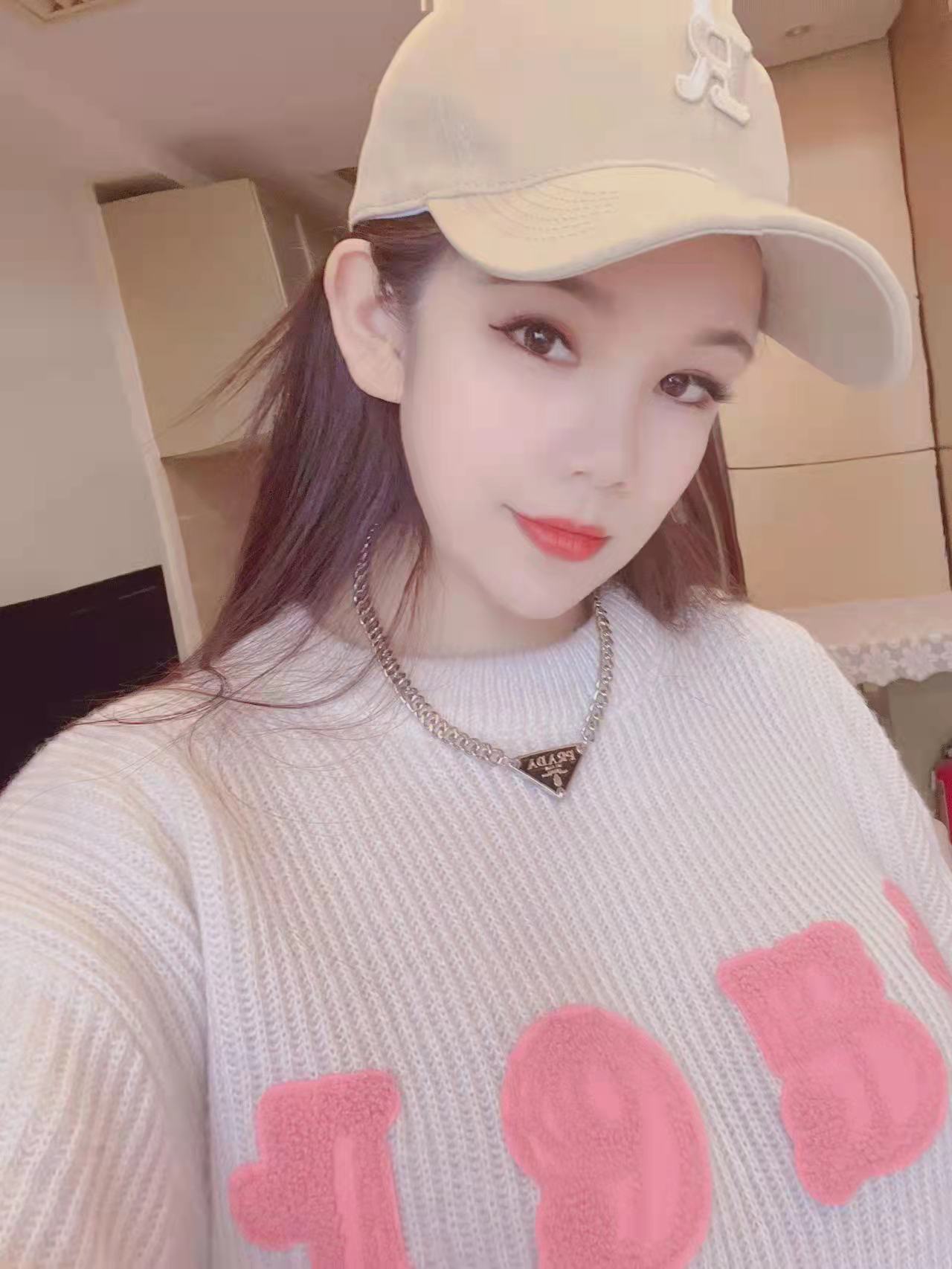 很会舔性价比高的漂亮妹子