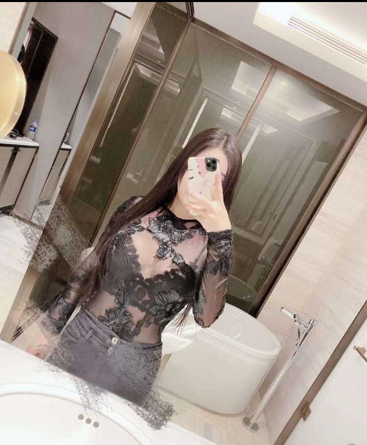 超a美眉身材火辣