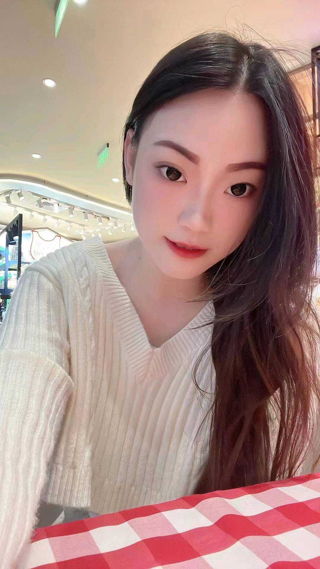 k活一流无齿感舌头很灵活