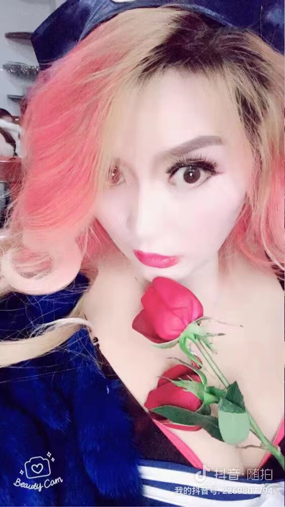 极品丰满很会舔性价比高的内蒙妹子