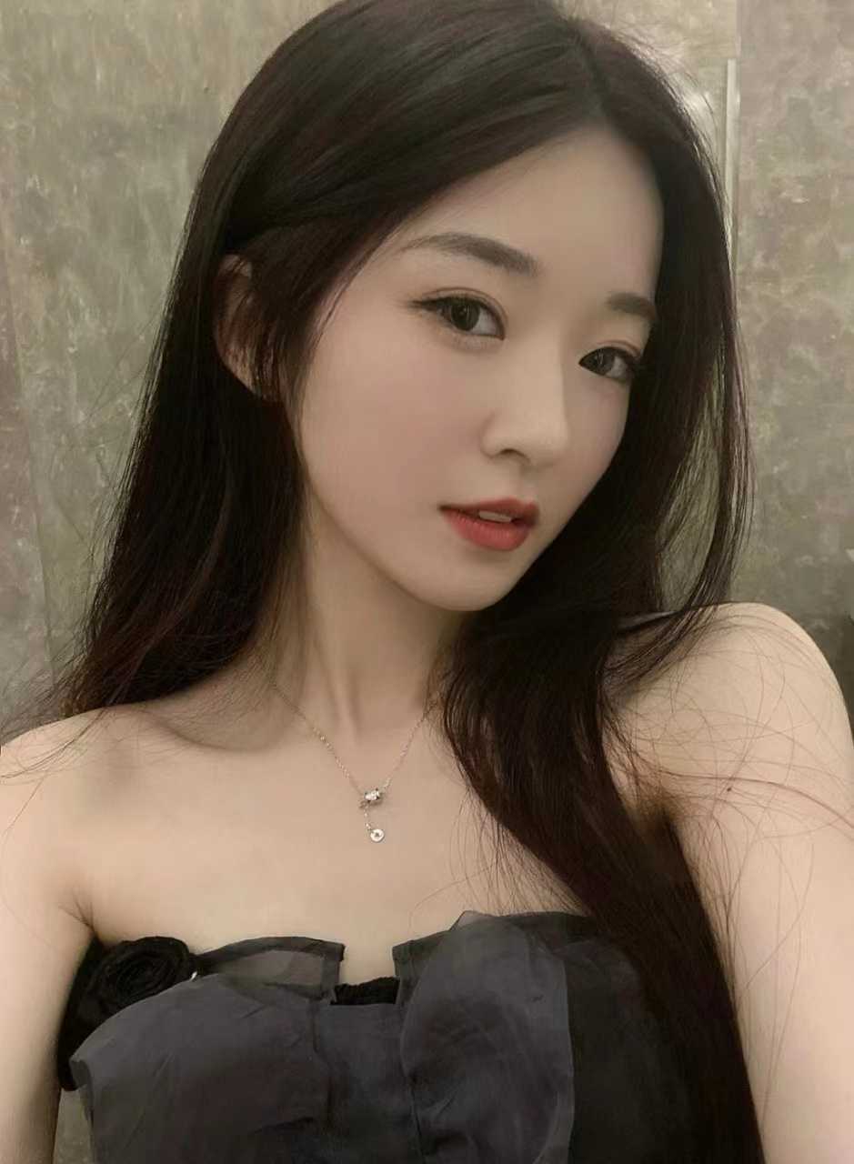 超级温柔可爱的小姐姐