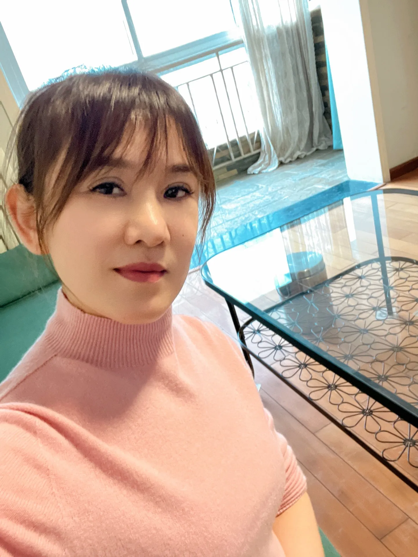 服务项目： 开背，按摩，指划，丝足 不会写小黄文，姐姐不胖身材匀称，环境安全干净，手法很好不枉此行