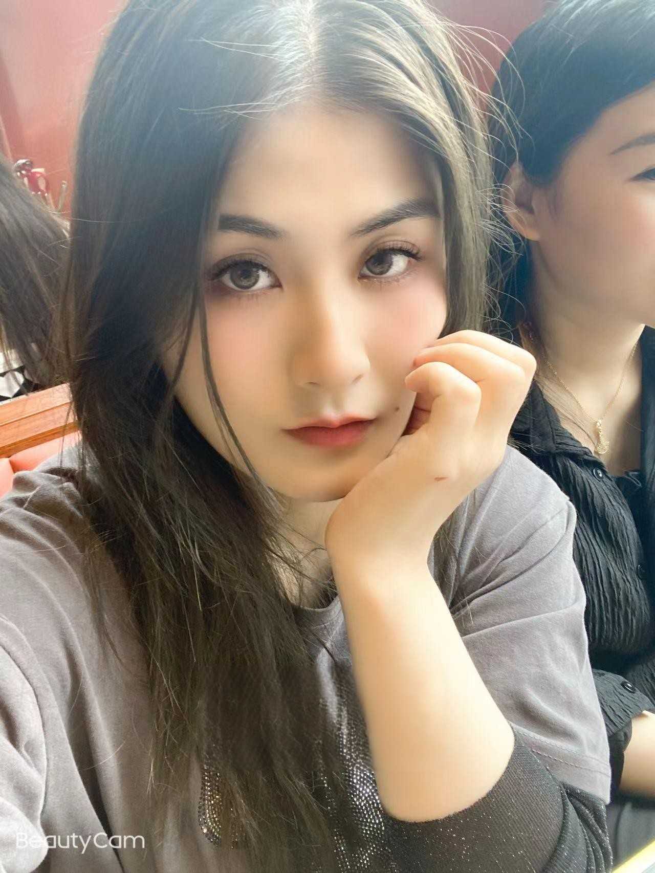 性感火辣奶子丰满