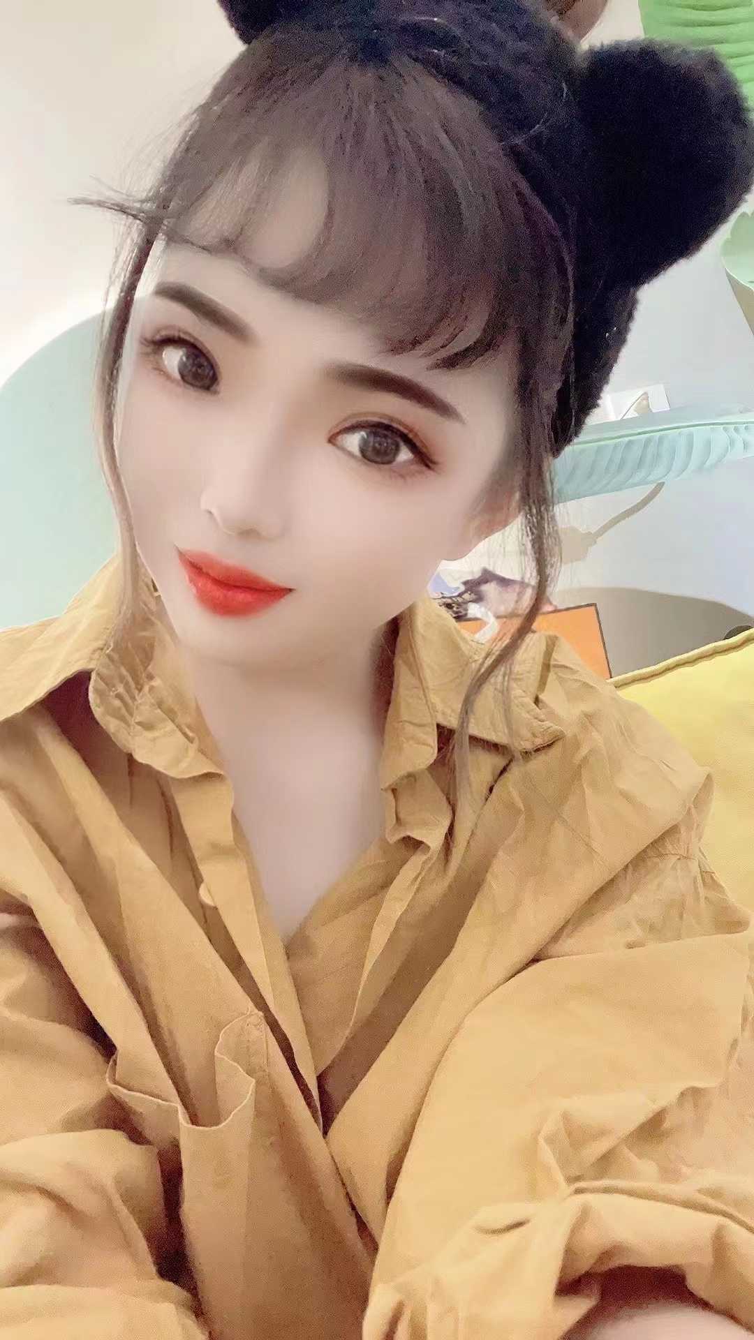 很会舔很会夹的性价比高的妹子