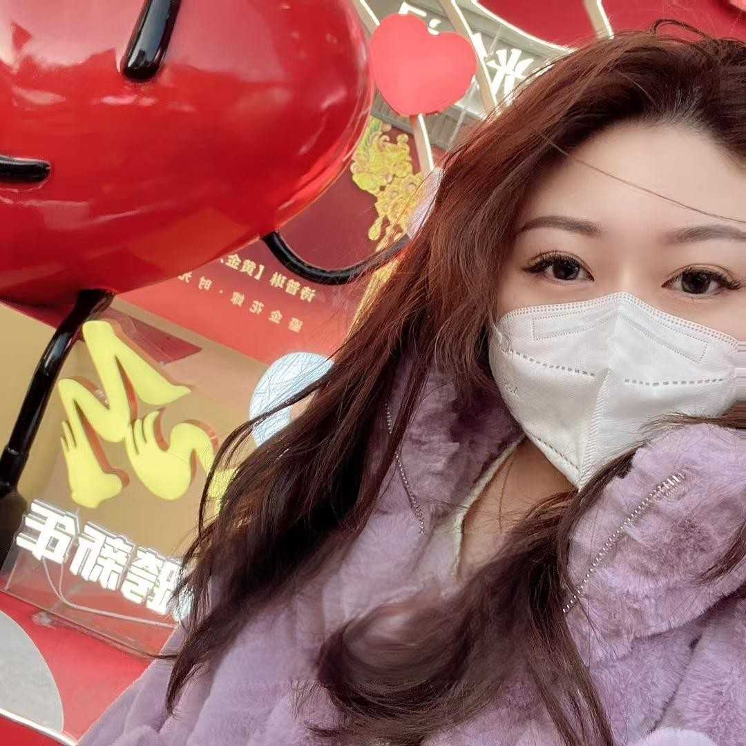 漂亮胸大的成熟小姐姐