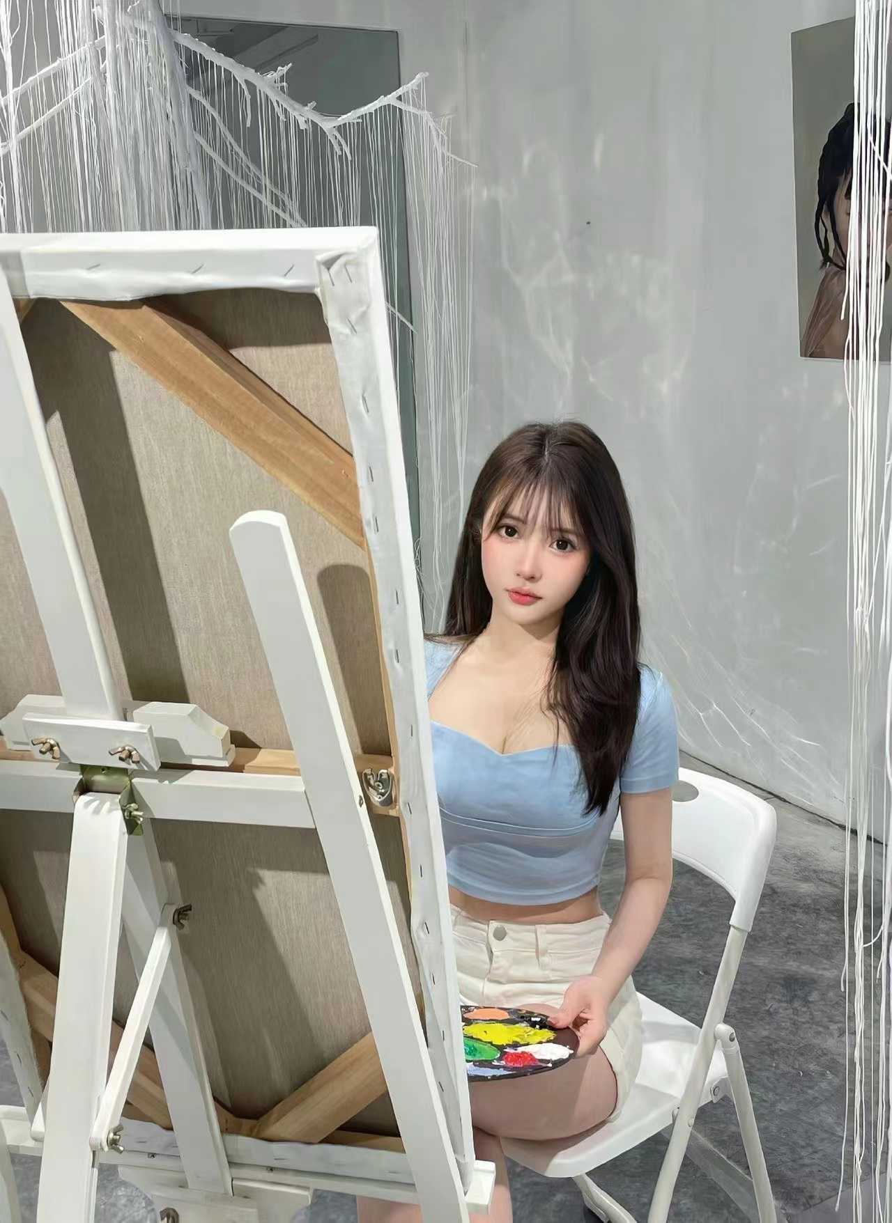 鼓楼在校生菜菜