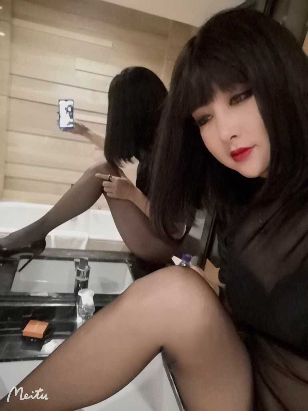 性感火辣丝袜制服诱惑