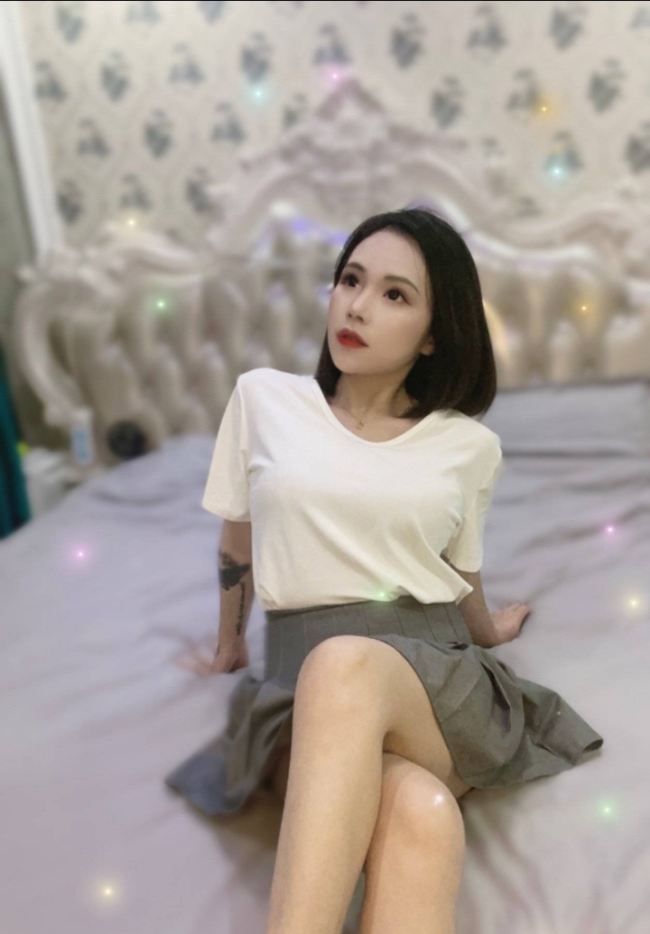 漂亮皮肤白配合