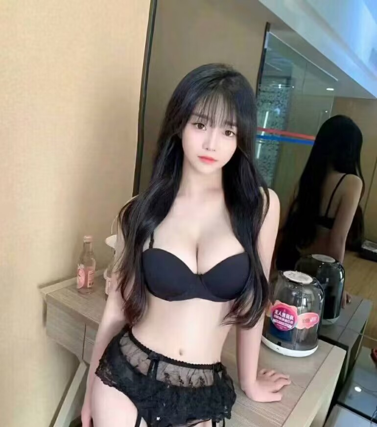 在校大学生 初次下水 天然零整容