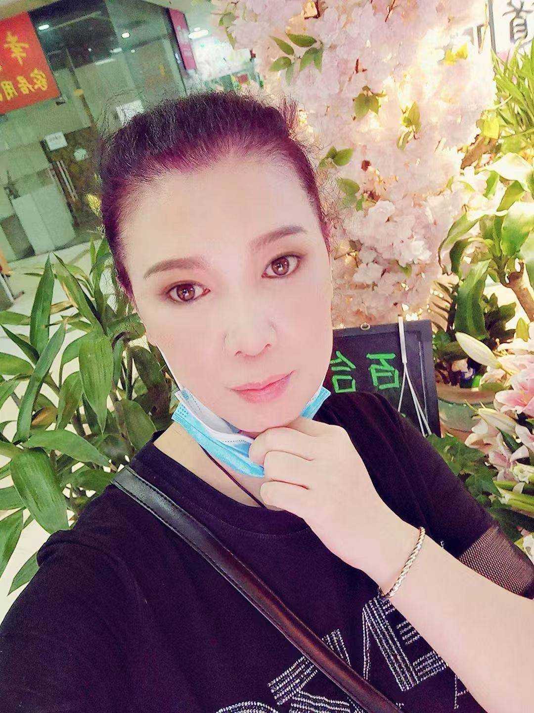 南山性价比大胸少妇