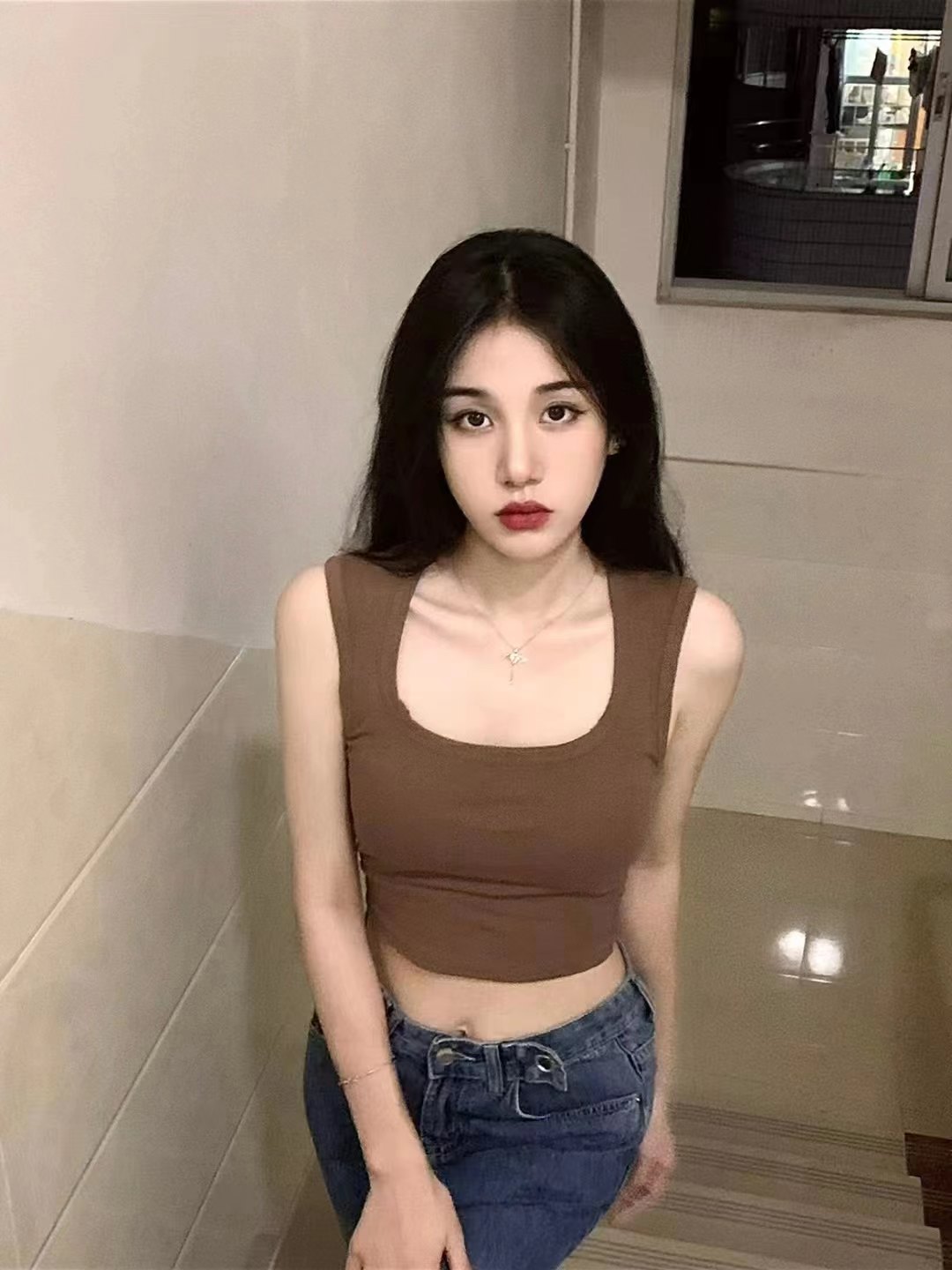 个人喜欢后入，娇喘的不行