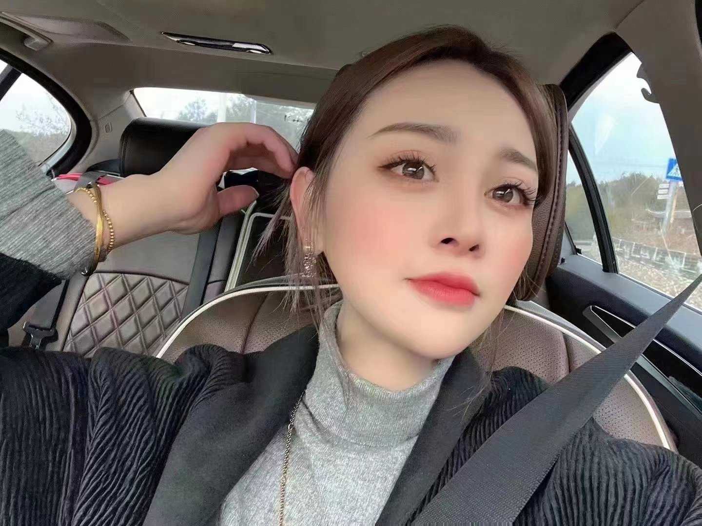 看着这sao臀，观赏性很强