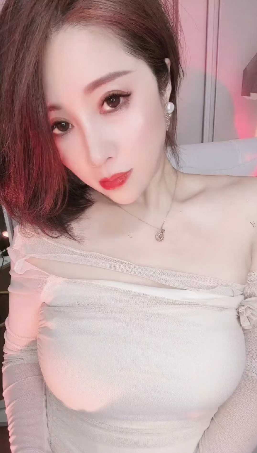 海福巷兼职小少妇