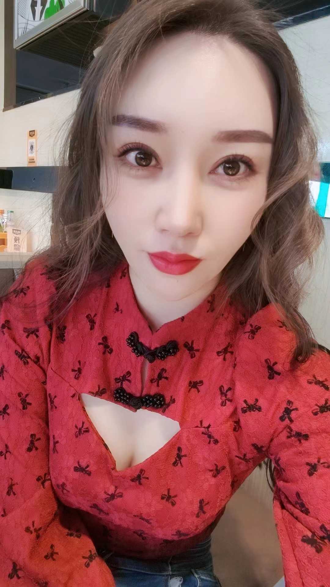 推荐个韵味十足的小姐姐