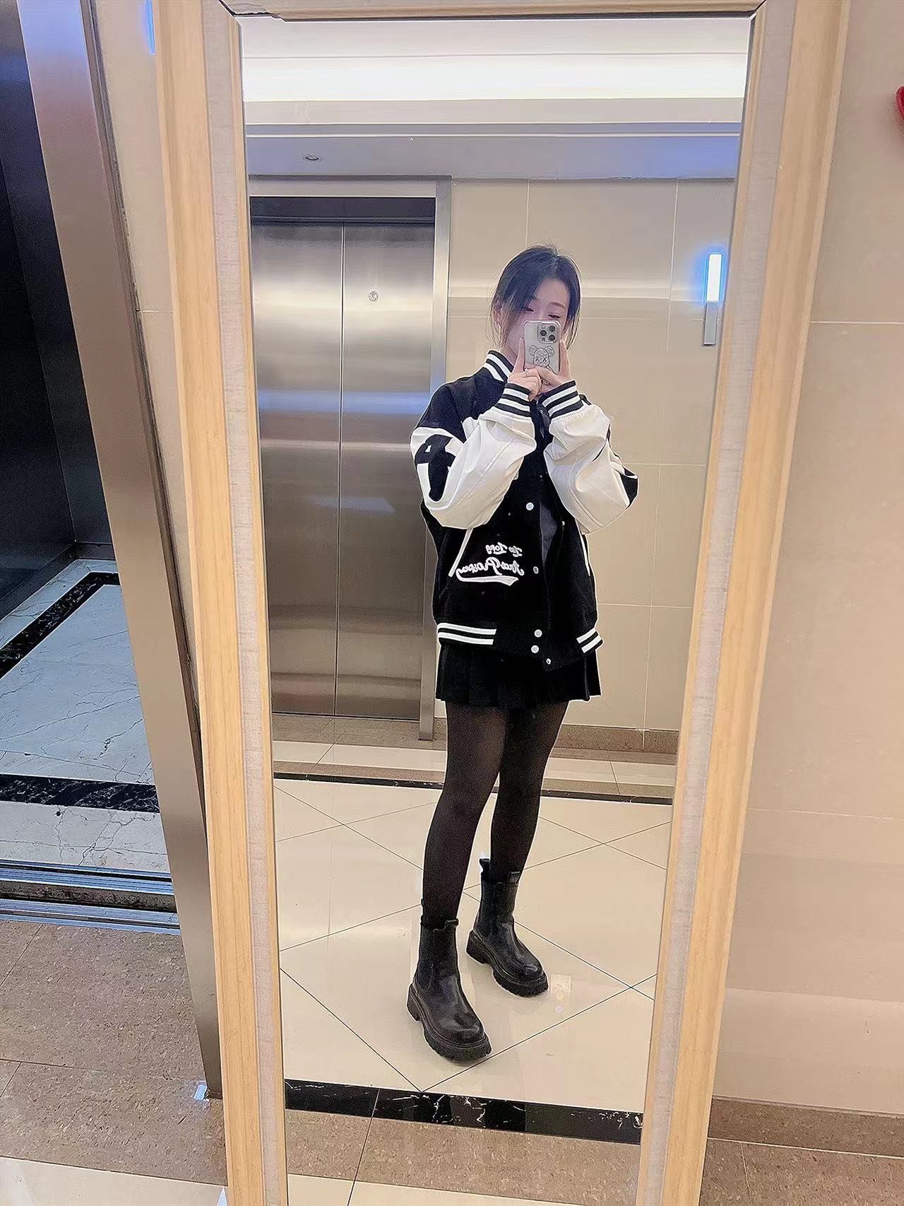 00后温柔小女孩