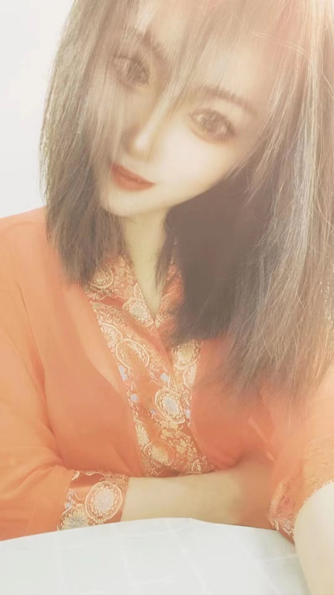 kou碑好性价比高的风韵妹子