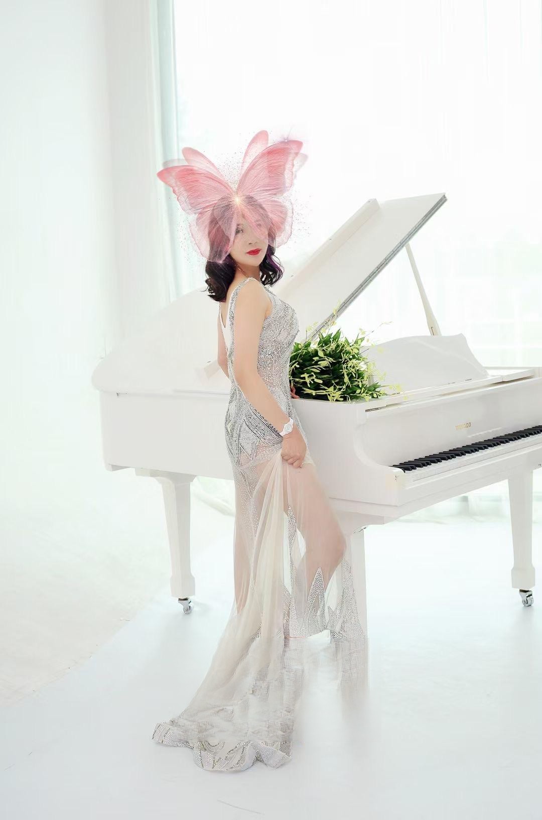 性感兼职瑜伽老师