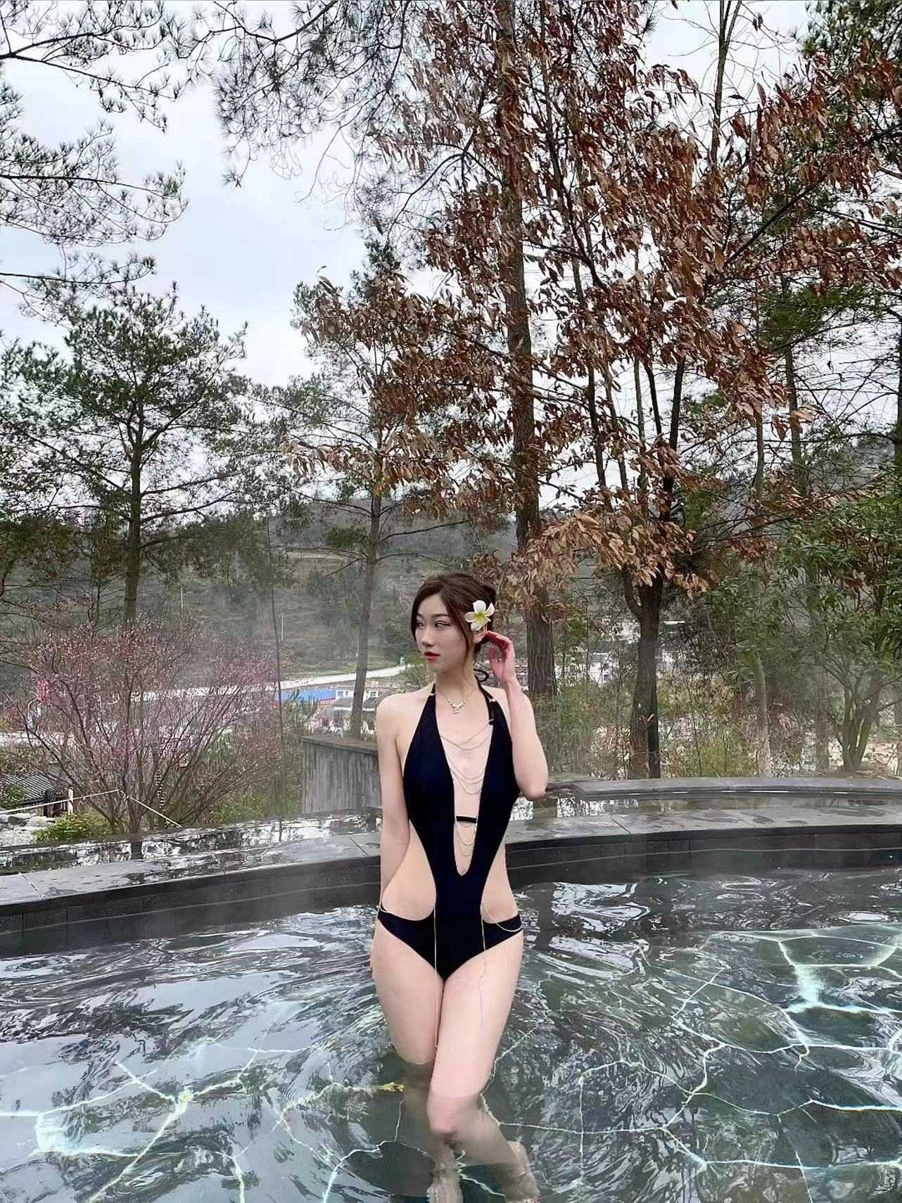 身材高挑气质女神