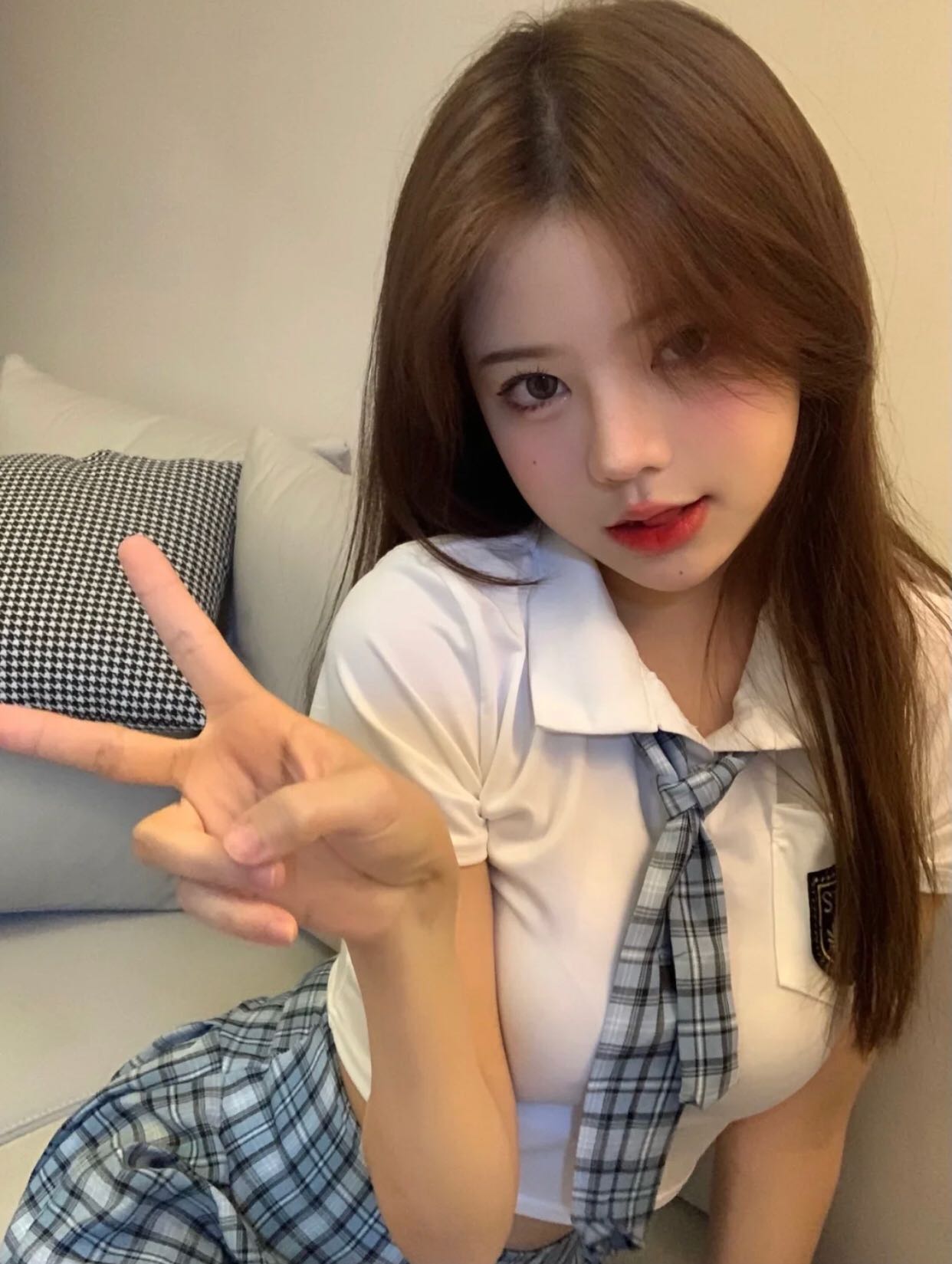 临泉清纯学生妹