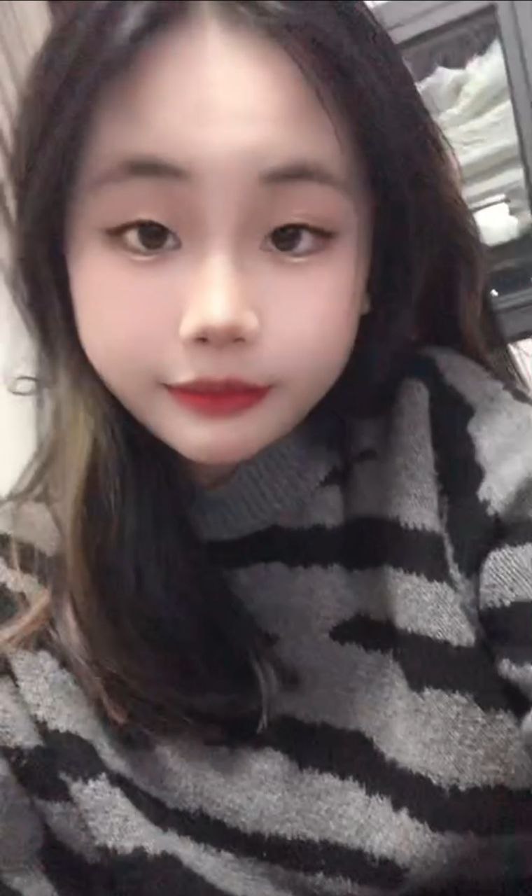 十八岁粉嫩小可爱