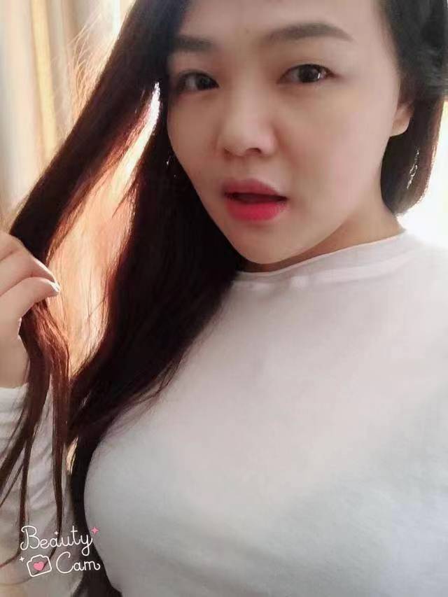 泄火车震小姐姐