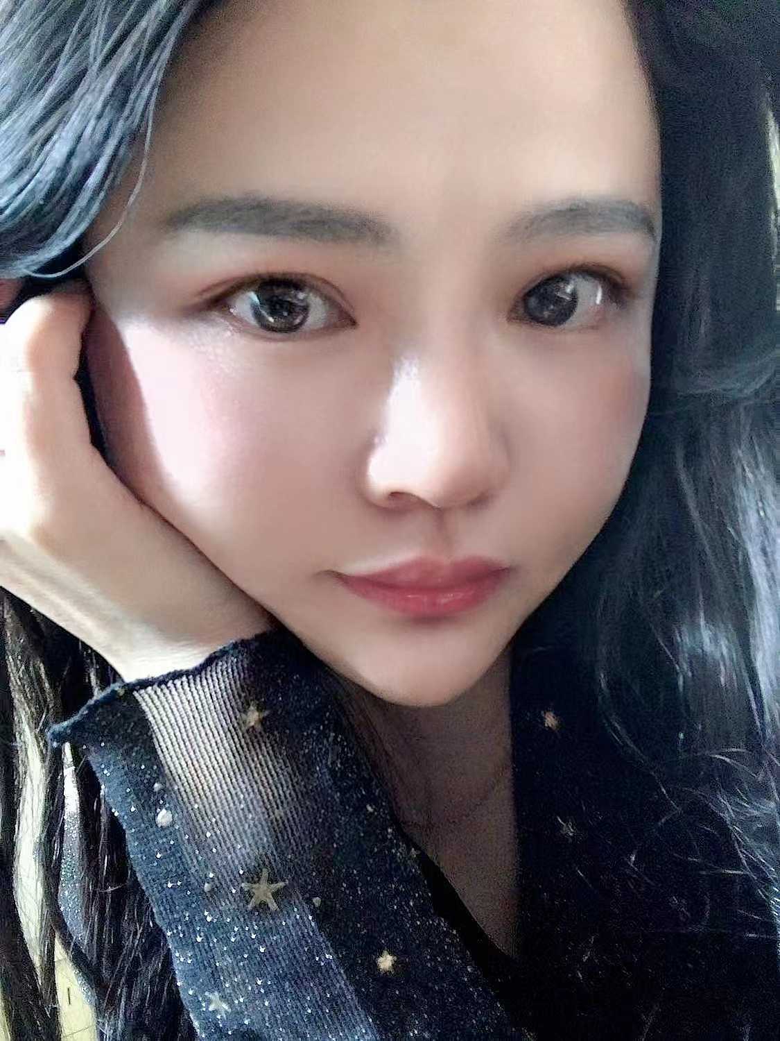 泄火车震小姐姐